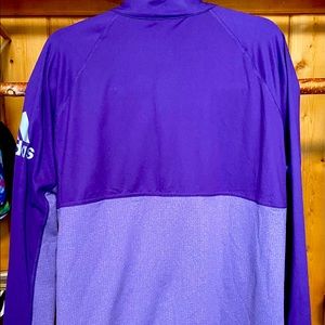 Women’s ADIDAS zip up jacket. Lightweight.